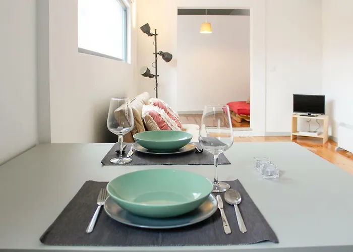 Bonjardim Flats - T1 + 1 Com Terraco *