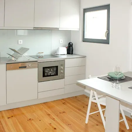 Apartment Bonjardim Flats - T1 + 1 Com Terraco *